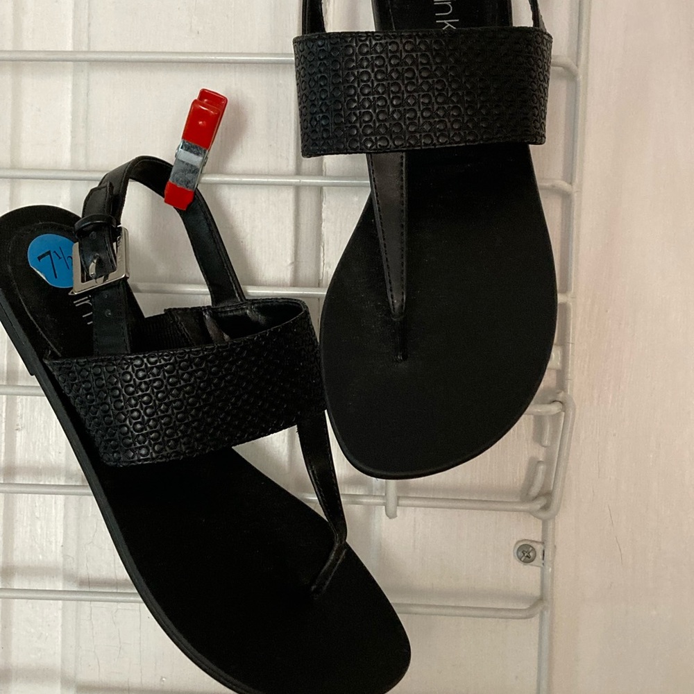 Calvin Klein sandals 7.5